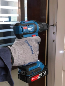 Дрель-шуруповерт DongCheng DCJZ2040 аккум. патрон:быстрозажимной (кейс в комплекте) (DCJZ2040(TYPE AM)) - купить недорого с доставкой в интернет-магазине