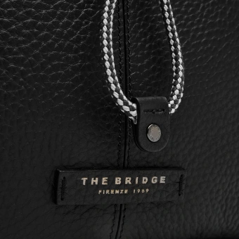 Рюкзак мужской The Bridge Manfredi 064736QQ/7R черный натур.кожа - купить недорого с доставкой в интернет-магазине