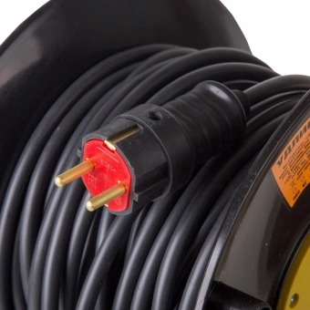 Удлинитель силовой PROconnect Professional (11-7615) 3x2.5кв.мм 4розет. 50м ПВС 16A катушка черный - купить недорого с доставкой в интернет-магазине