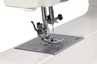 Швейная машина Janome 394 белый - купить недорого с доставкой в интернет-магазине