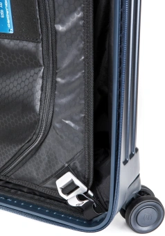 Чемодан Piquadro PQ LIGHT (BV4425PQL/BLUO) 40x55x20см 31л. 1.99кг. поликарбонат синий - купить недорого с доставкой в интернет-магазине