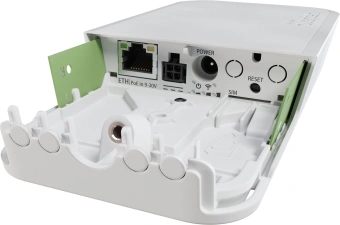 Роутер беспроводной MikroTik wAP LTE kit (2024) (WAPR-2ND&EC200A-EU) N300 10/100BASE-TX/4G cat.4 белый - купить недорого с доставкой в интернет-магазине