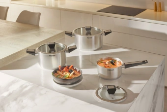 Кастрюля Rondell Blitz RDS-1890 5.2л. d=24см (с крышкой) стальной - купить недорого с доставкой в интернет-магазине