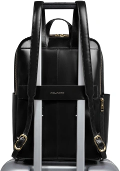 Рюкзак женский Piquadro Blue Square CA6678B2/N черный кожа - купить недорого с доставкой в интернет-магазине