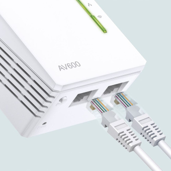 Сетевой адаптер HomePlug AV TP-Link TL-WPA4220 AV600 Fast Ethernet (ант.внутр.) - купить недорого с доставкой в интернет-магазине