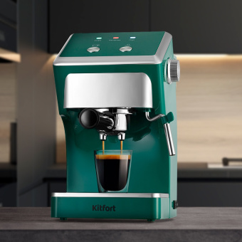 Кофеварка рожковая Kitfort КТ-7283 1050Вт зеленый - купить недорого с доставкой в интернет-магазине