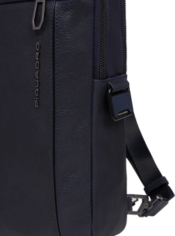 Рюкзак слинг мужской Piquadro Cronus CA6686S134/BLU синий кожа - купить недорого с доставкой в интернет-магазине