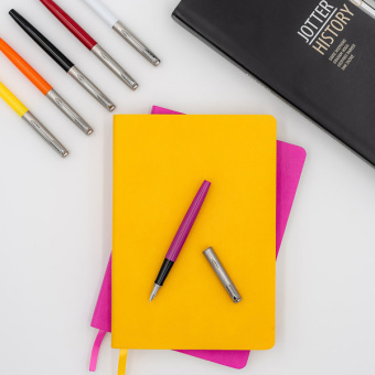 Ручка перьев. Parker Jotter Originals F60 (2096860) Magenta M сталь нержавеющая блистер - купить недорого с доставкой в интернет-магазине