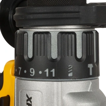 Дрель-шуруповерт DeWalt DCD996NT аккум. патрон:быстрозажимной (кейс в комплекте) - купить недорого с доставкой в интернет-магазине
