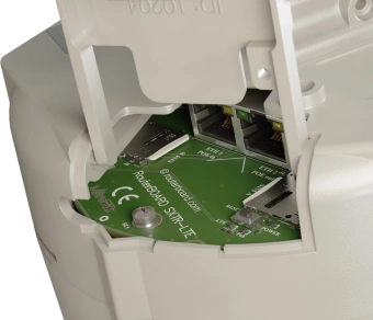 Роутер MikroTik SXT LTE6 kit (SXTR&FG621-EA) 10/100BASE-TX/4G cat.6 белый - купить недорого с доставкой в интернет-магазине