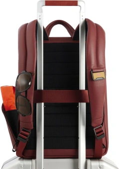 Рюкзак мужской Piquadro Russel CA6767W137/CU красное дерево натур.кожа - купить недорого с доставкой в интернет-магазине