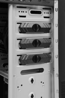 Корпус Chieftec Elox черный без БП ATX 2x80mm 2x120mm 2xUSB2.0 2xUSB3.0 audio - купить недорого с доставкой в интернет-магазине