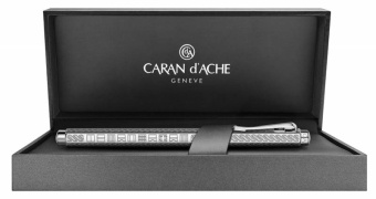 Ручка роллер Carandache Ecridor Yacht Club (838.511) F черн. черн. подар.кор. - купить недорого с доставкой в интернет-магазине