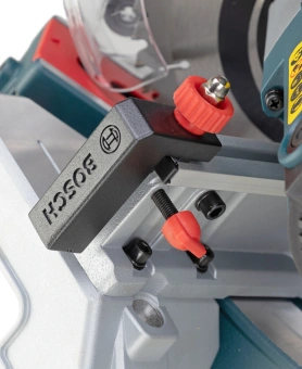 Торцовочная пила Bosch GCM 216 1300Вт 4800об/мин d=216мм - купить недорого с доставкой в интернет-магазине