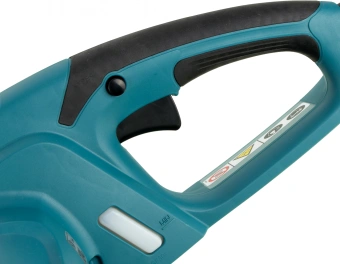 Цепная пила Makita UC3041A от сети 1800Вт дл.шины:12" (30cm) - купить недорого с доставкой в интернет-магазине