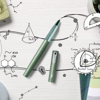 Ручка роллер Parker Vector XL (2159777) зеленый F черн. черн. подар.кор. - купить недорого с доставкой в интернет-магазине