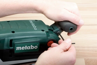 Шлифмашина ленточная Metabo BAE 75 - купить недорого с доставкой в интернет-магазине