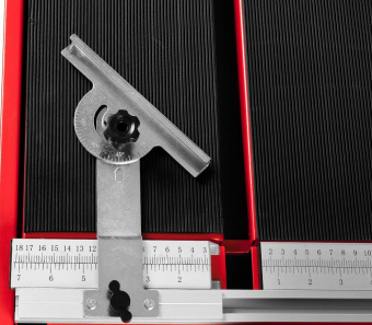 Плиткорез электрический Зубр ЭП-300-1500C 1500Вт красный/черный - купить недорого с доставкой в интернет-магазине