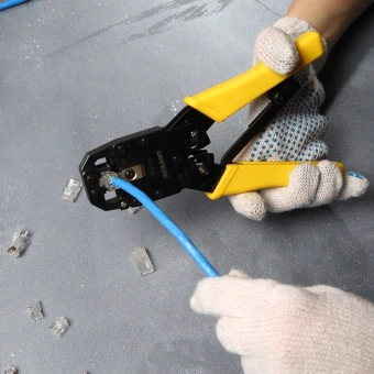 Инструмент обжимной Rexant HT-200R 12-3442 для RJ-45/RJ-12/RJ-11 желтый - купить недорого с доставкой в интернет-магазине