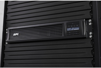 Источник бесперебойного питания APC Smart-UPS SMT3000RMI2UC 2700Вт 3000ВА черный - купить недорого с доставкой в интернет-магазине