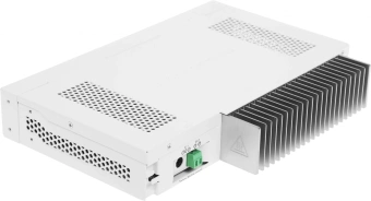 Маршрутизатор MikroTik CCR2004-16G-2S+PC 10/100/1000BASE-TX/SFP/SFP+ белый - купить недорого с доставкой в интернет-магазине