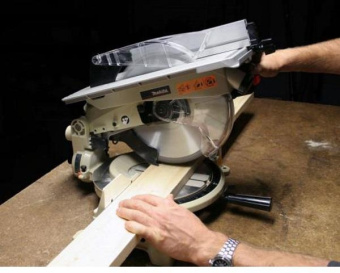 Торцовочная пила Makita LH1040 1650Вт 4600об/мин d=260мм - купить недорого с доставкой в интернет-магазине