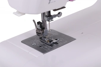 Швейная машина Comfort 32 белый - купить недорого с доставкой в интернет-магазине