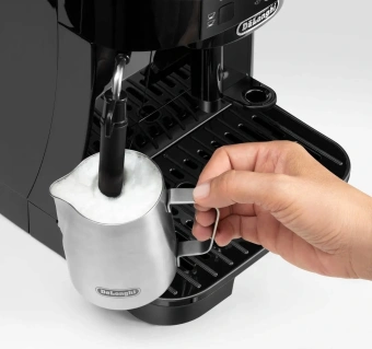 Кофемашина Delonghi Magnifica Evo ECAM12.121.B 1450Вт черный - купить недорого с доставкой в интернет-магазине