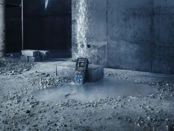 Лазерный дальномер Bosch GLM 50-27 C 2кл.лаз. 635нм цв.луч. красный в кейсе (0601072T00) - купить недорого с доставкой в интернет-магазине