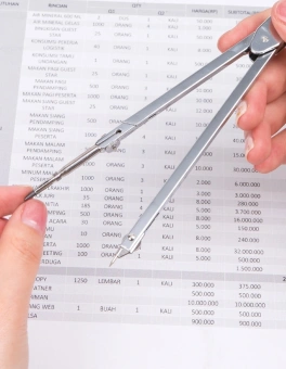 Циркуль Deli E8603 металл в компл.:грифель - купить недорого с доставкой в интернет-магазине