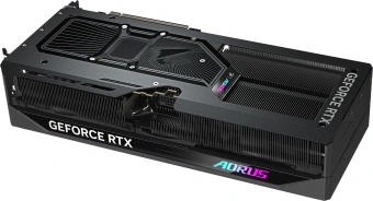Видеокарта Gigabyte PCI-E GV-N5070AORUS M-12GD 1.0 NVIDIA GeForce RTX 5070 12Gb 192bit GDDR7 2805/28000 HDMIx1 DPx3 HDCP Ret - купить недорого с доставкой в интернет-магазине