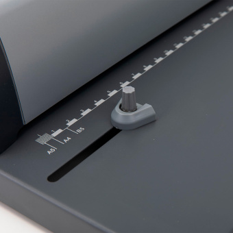 Переплетчик Deli Easy E3872 A4/перф.15л.сшив/макс.425л./пластик.пруж. (10-16мм) - купить недорого с доставкой в интернет-магазине